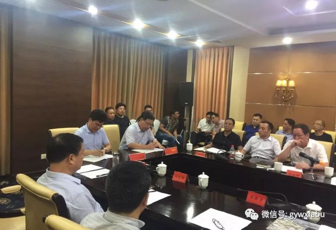 政府主导，整体转移！安新县与高邑县签署政府合作，全力推动北方鞋都又快又好地实现“双转”