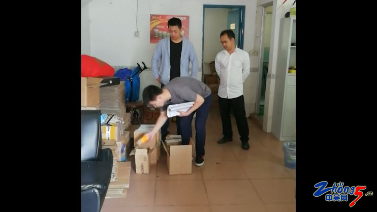 微商朋友圈销售“进口”药常州警方顺藤摸瓜查获假药六万余瓶