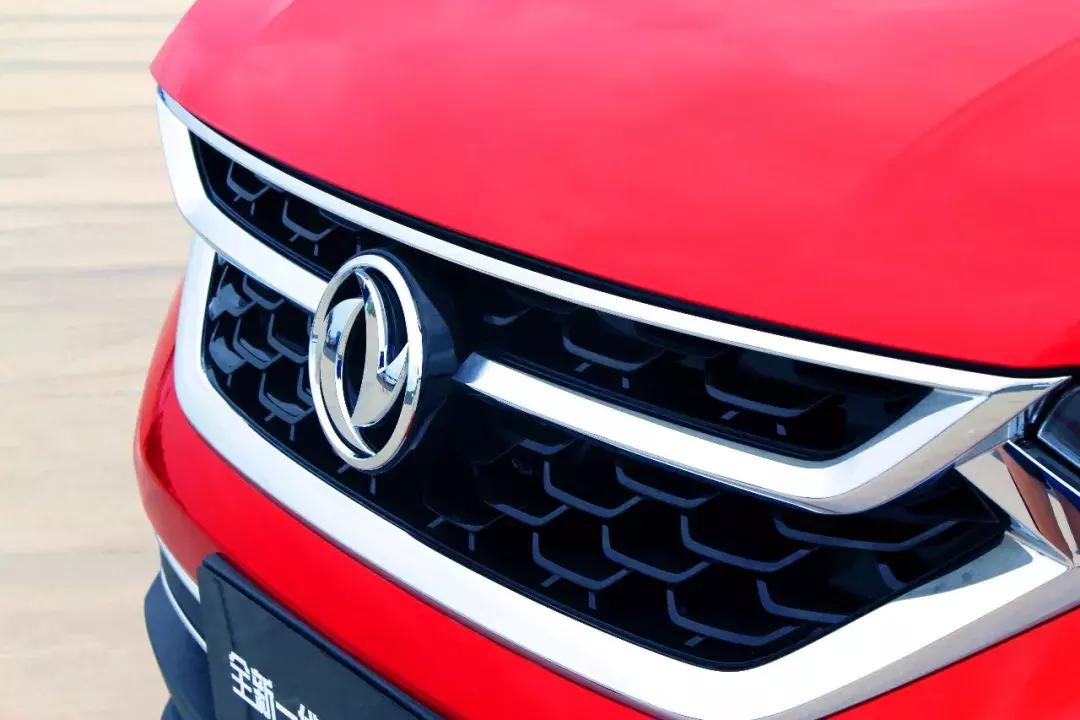 东风风神全新一代ax7动态体验,全新一代东风风神ax7低配版