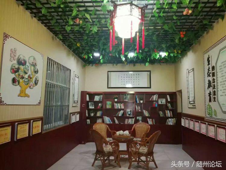 生态教育促成长浓墨重彩绘华章——记阔步前进中的洪山镇中心学校