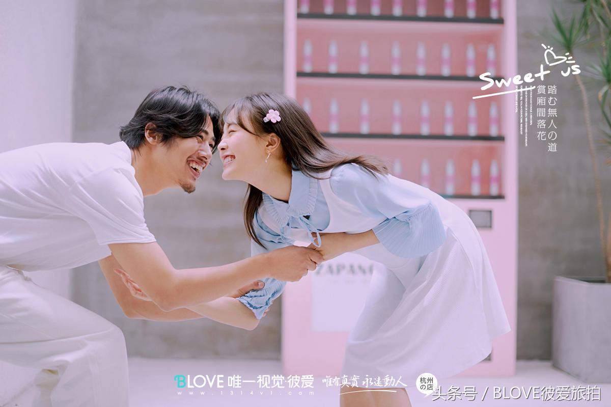 上海婚纱照简约端庄,上海婚纱照风格推荐红底婚纱照