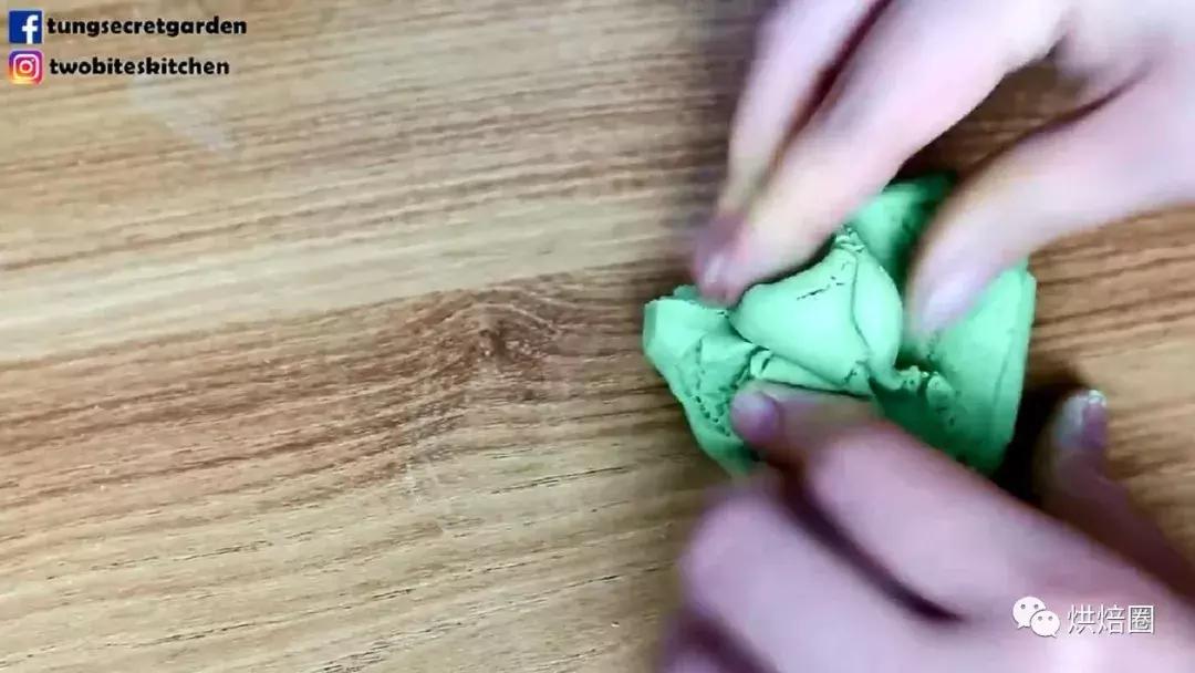 自制入口即化宝宝吃的酥米饼,中秋节不做月饼做绿豆糕