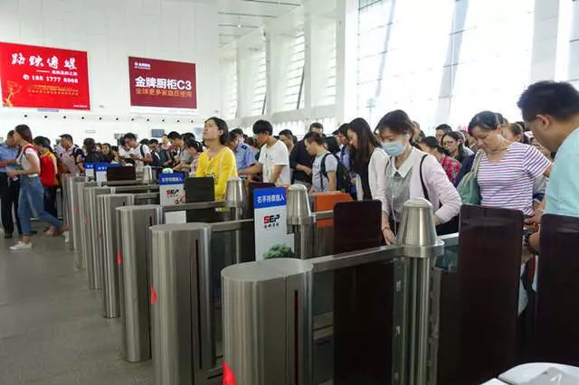 中秋小长假铁路增开旅客列车142列,中秋国庆芜湖站增开列车