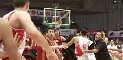 中国男篮最厉害打架事件,中国男篮史10大打架斗殴事件