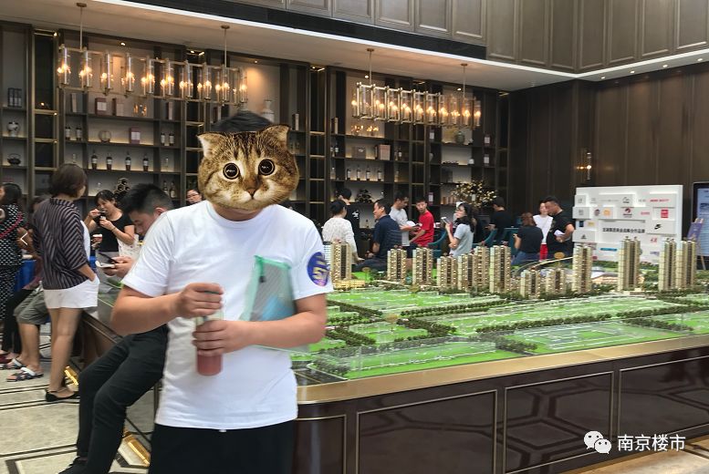 惊艳！今天南京网红盘交付，业主狂赚100多万！