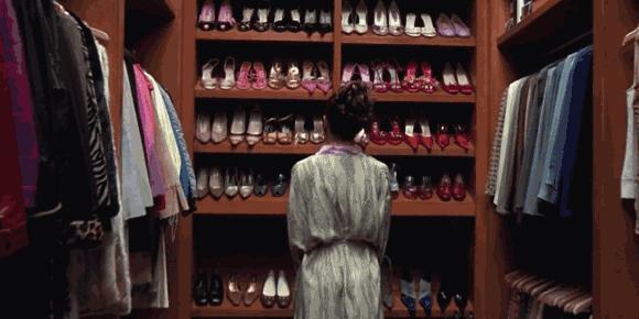 运动鞋不是sportsshoe哦，最全服装的英文一次学！