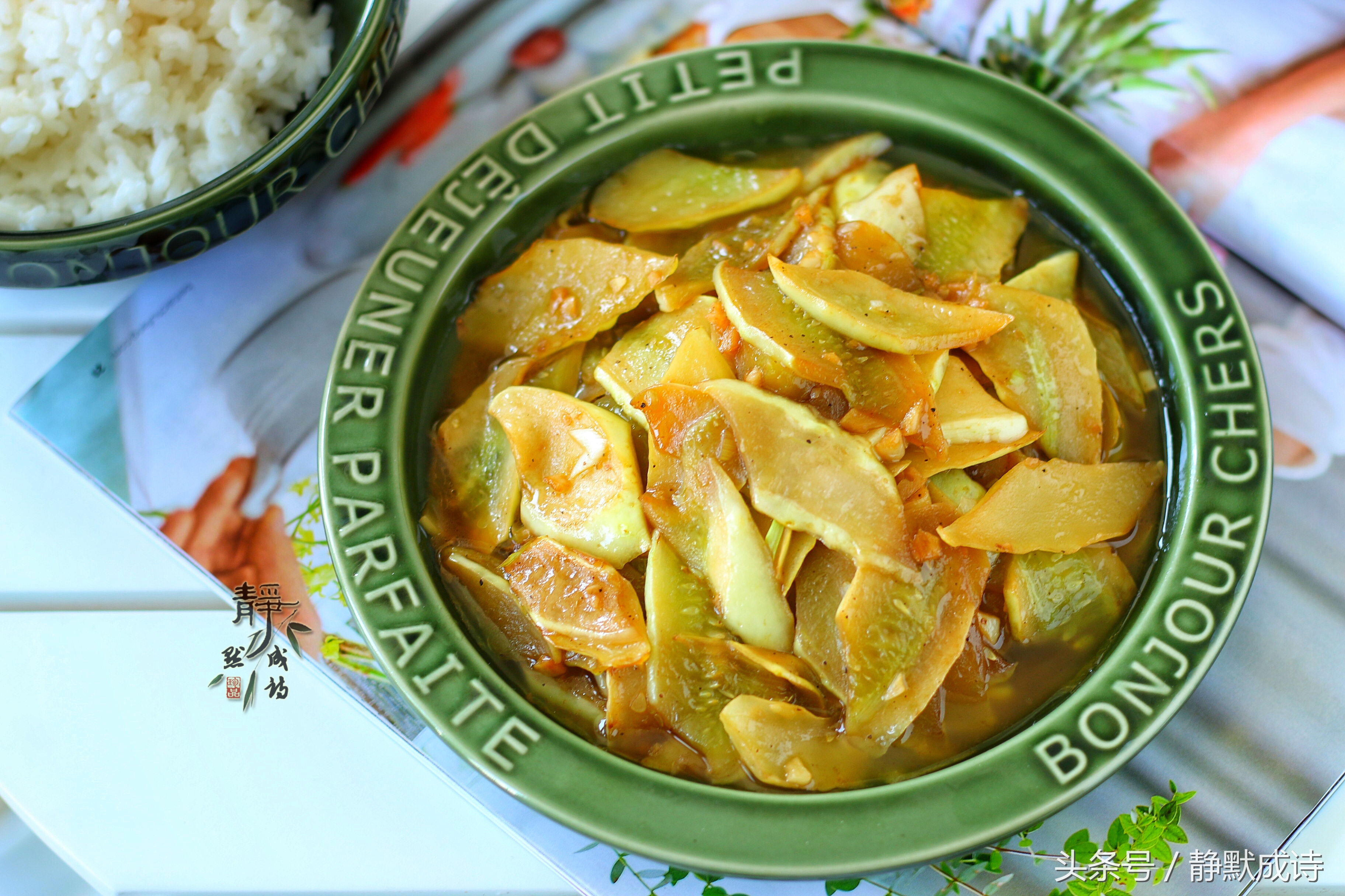 黄瓜这样做超级下饭简单易学,黄瓜老了怎么腌制好吃