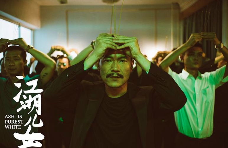 这何止是江湖，分明是宇宙了