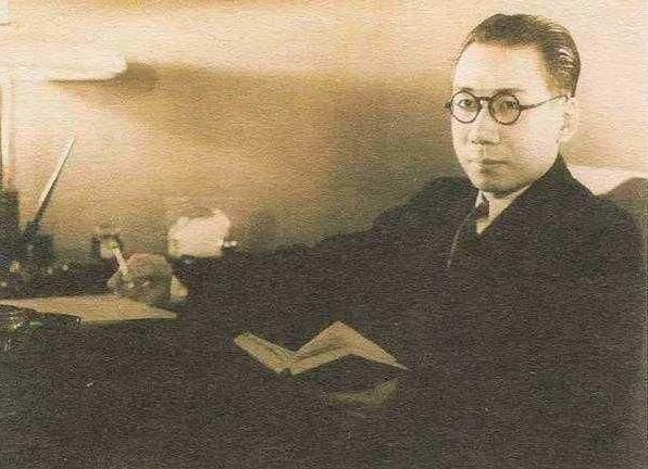 这何止是江湖，分明是宇宙了