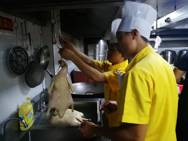 南宁家庭私厨上门,私厨到家有哪些产品服务