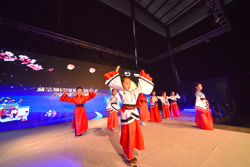 南充蓝话筒少儿主持与演讲,南充蓝话筒少儿主持怎么样