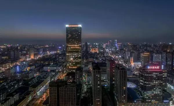 工资4000月供2000左右的车压力大吗,工资4000还1800车贷