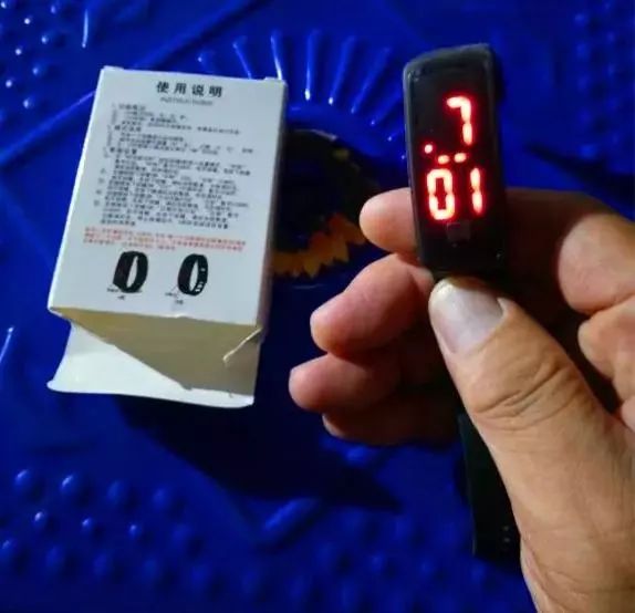 打电话免费包邮送礼品是诈骗吗,揭露新型诈骗免费领礼品骗局