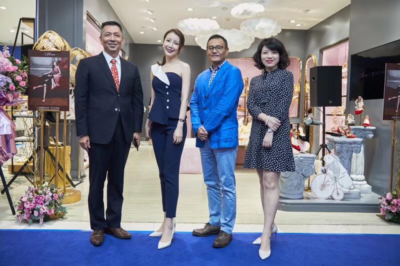 红遍时尚圈的女鞋品牌73hours，盛大入驻成都群光广场