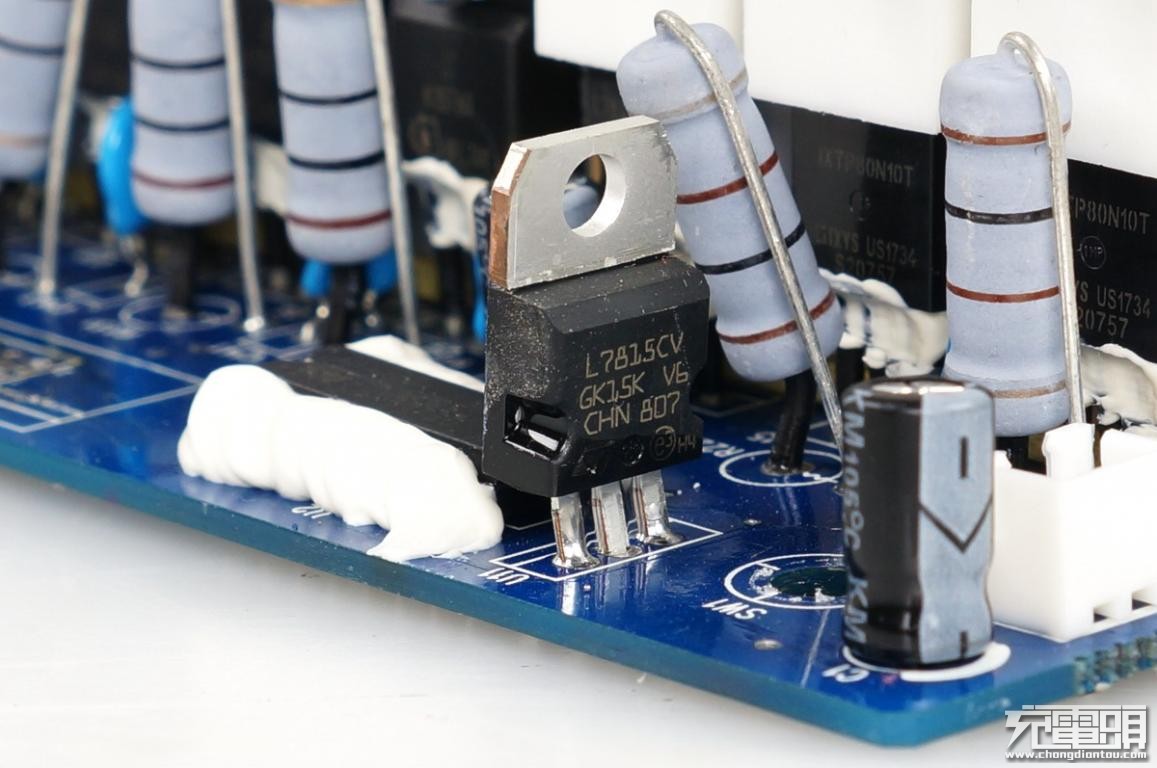 电小二户外电源拆解,电小二户外电源拆机