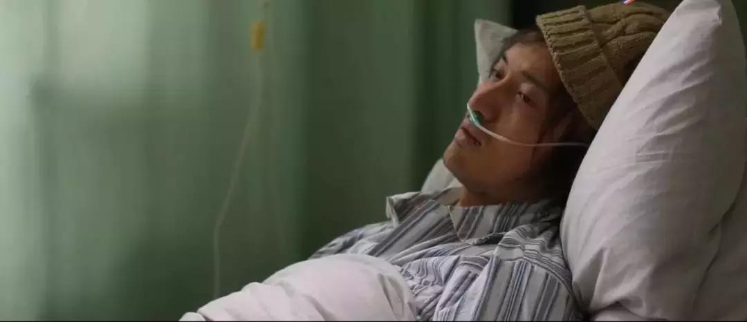 “别死在我们医院”：比没钱看病更可怕的是，死得没有尊严