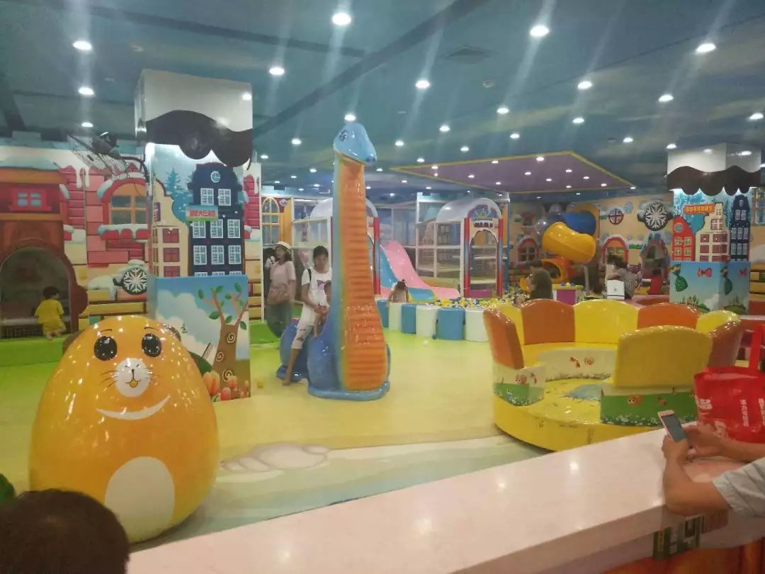 晋城往北，有个梦幻游园会，涂鸦村免费进！