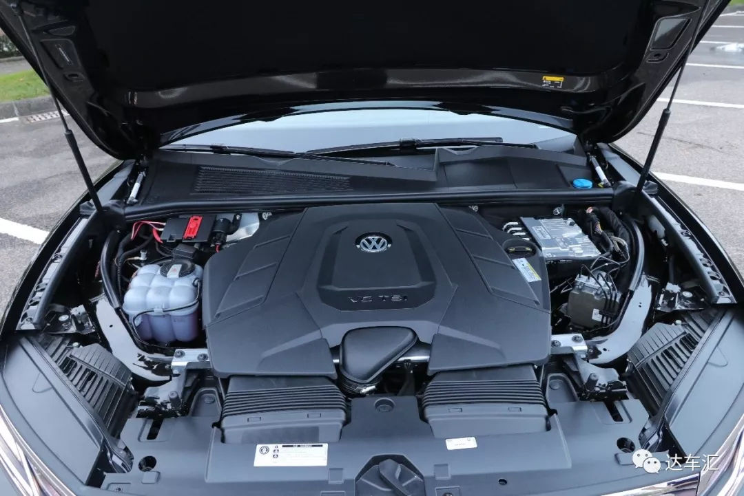 新款2.0途锐落地,全新大众途锐2023款限量版