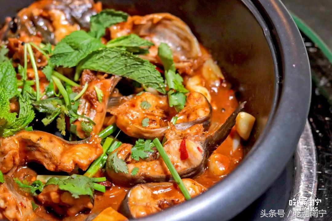 吐血整理成都20家米粉店,南宁夜宵聚餐推荐餐厅10人以上