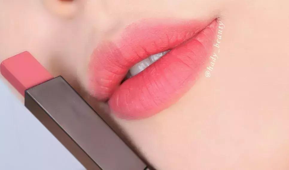 戚薇最近用的口红,戚薇同款口红ysl