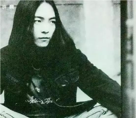 高晓松讲许巍,曾陪你仗剑走天涯歌词