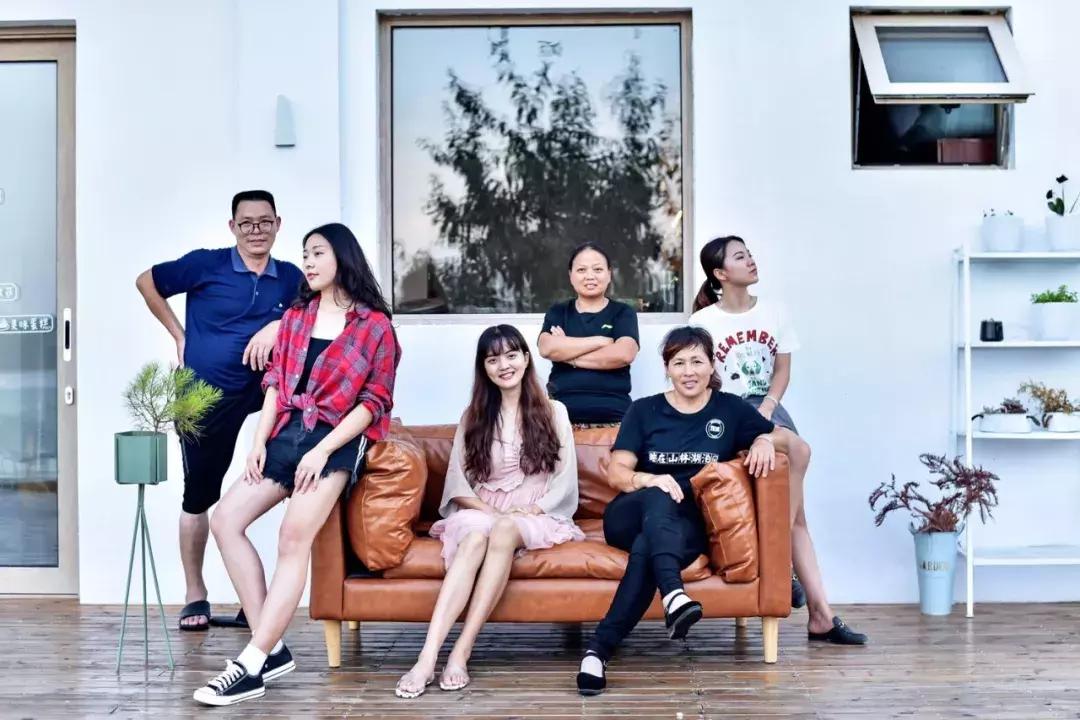 人均350+，住千岛湖最美民宿，吃大鱼头，还有私人小岛定制美拍！