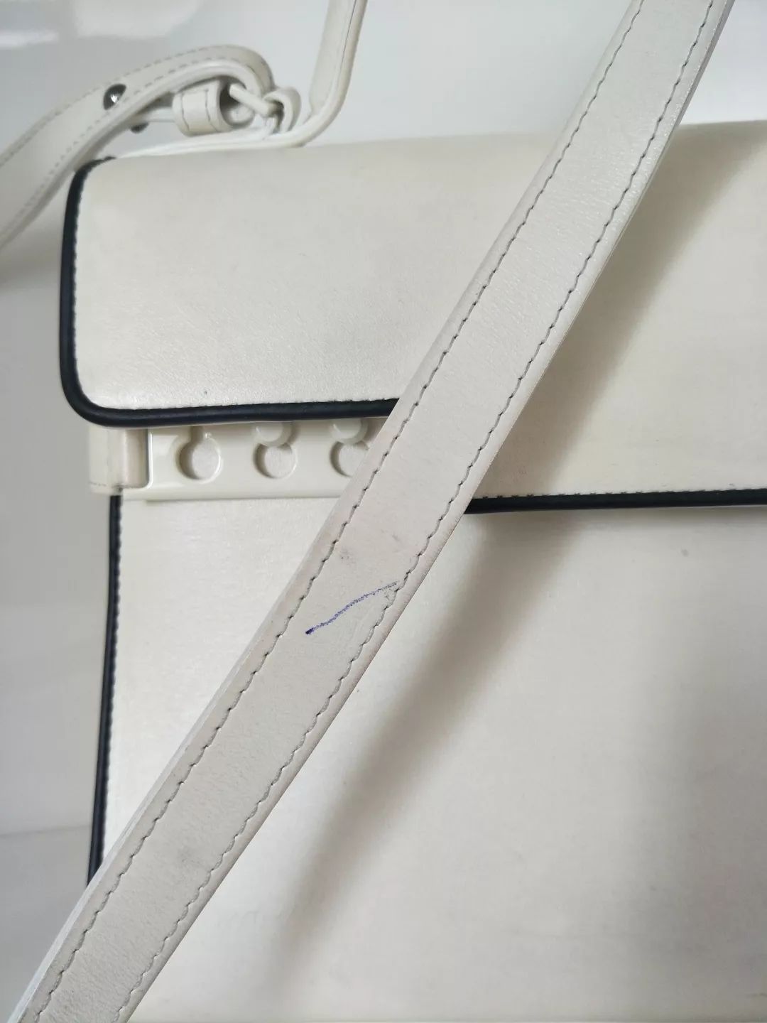 包包的护理不同材质不同方法,大牌包包要怎么护理