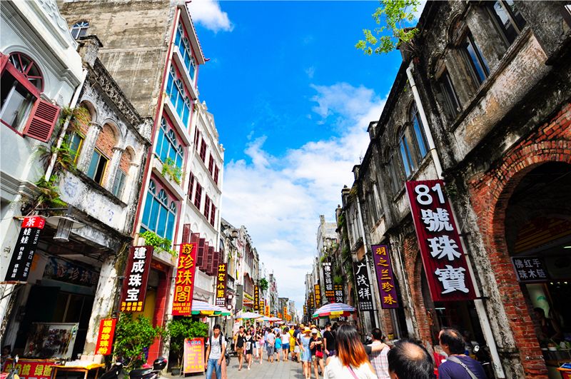 广西旅游龙脊梯田六月,嗨皮士皖南旅游