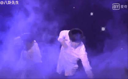 杨烁有多油腻,杨烁新剧油腻镜头