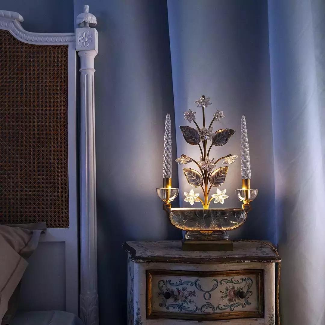 戚薇霸气走秀,唐嫣戚薇机场街拍大全