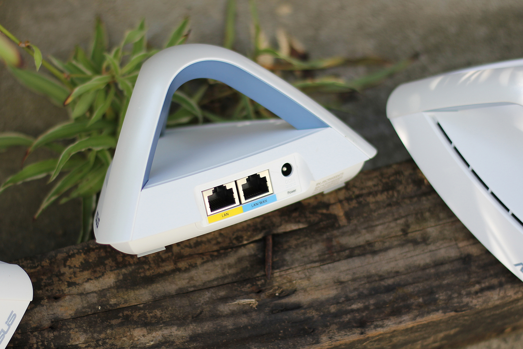 华硕路由器三频分开,华硕分布式路由器优缺点