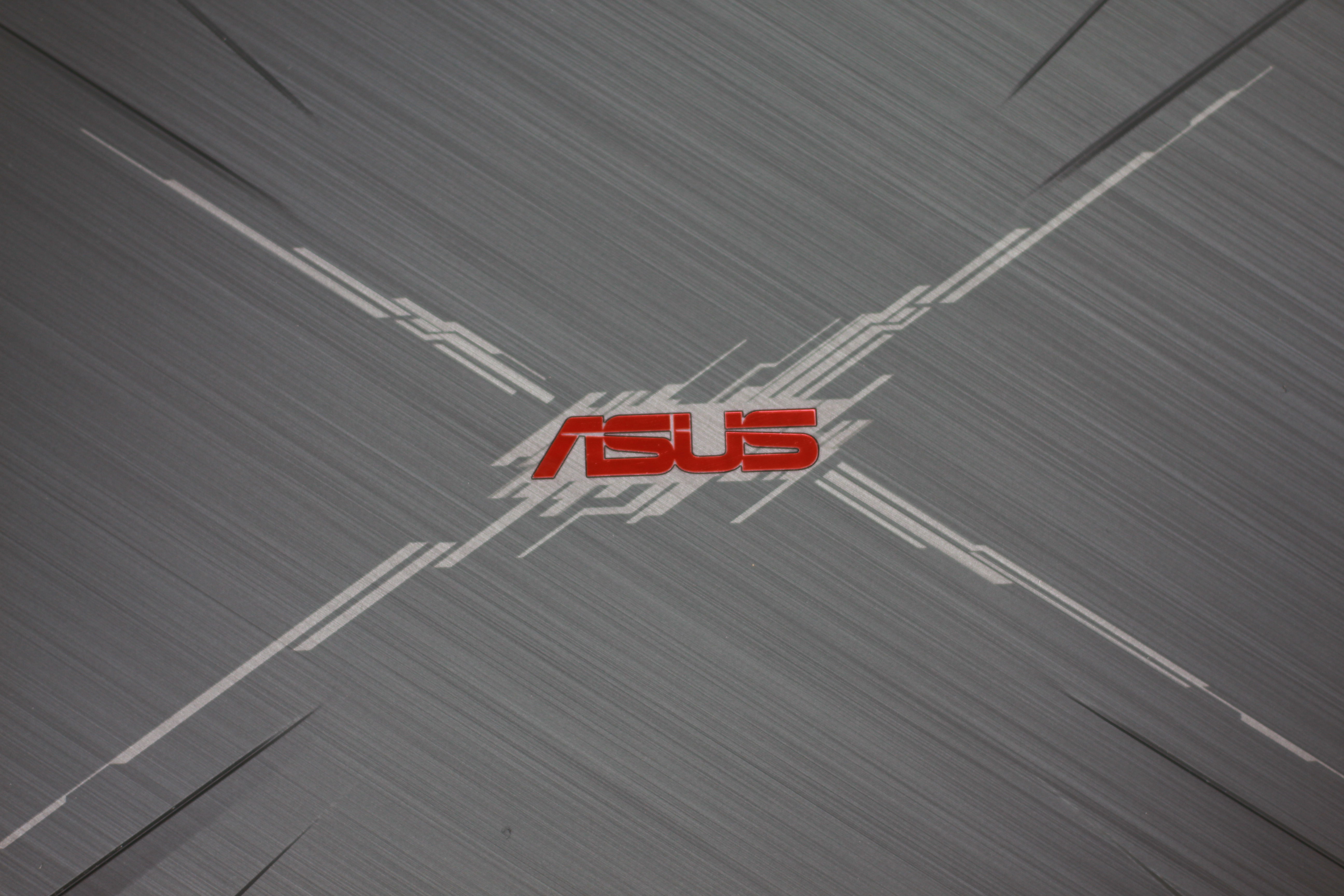 华硕飞行堡垒6评测gtx1060,华硕飞行堡垒6测评i78750h