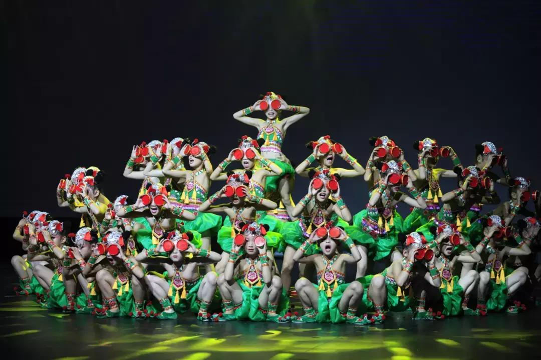 二百学子追梦七彩云南;金康园两校区再起征程