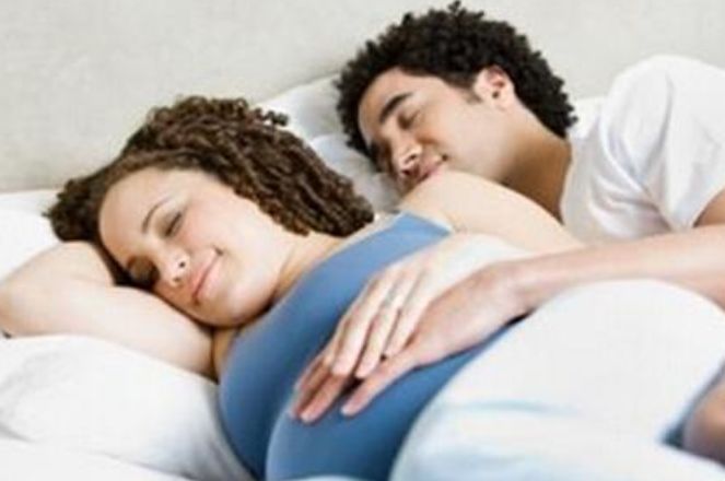 孕期能不能同房?原来孕期同房对宝宝有这么大帮助,看完涨姿势了