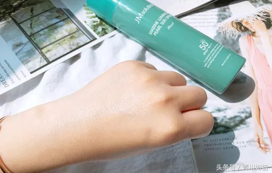 还在认为防晒喷雾只有夏天才用吗（spf50防晒喷雾推荐）