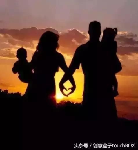 国庆家人出游拍照姿势大全,全家国庆出游拍照攻略