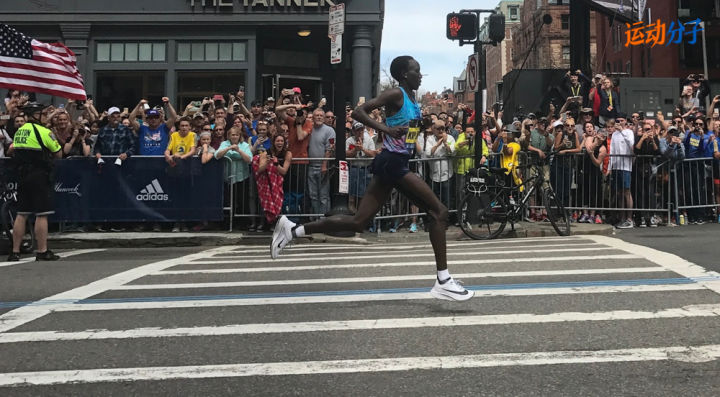 全球马拉松排名前十名穿的跑鞋,最适合跑马拉松的跑鞋有哪些