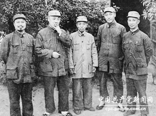 他是毛主席口中的“谭老板”，却曾被人说“我看你还不如蒋介石”