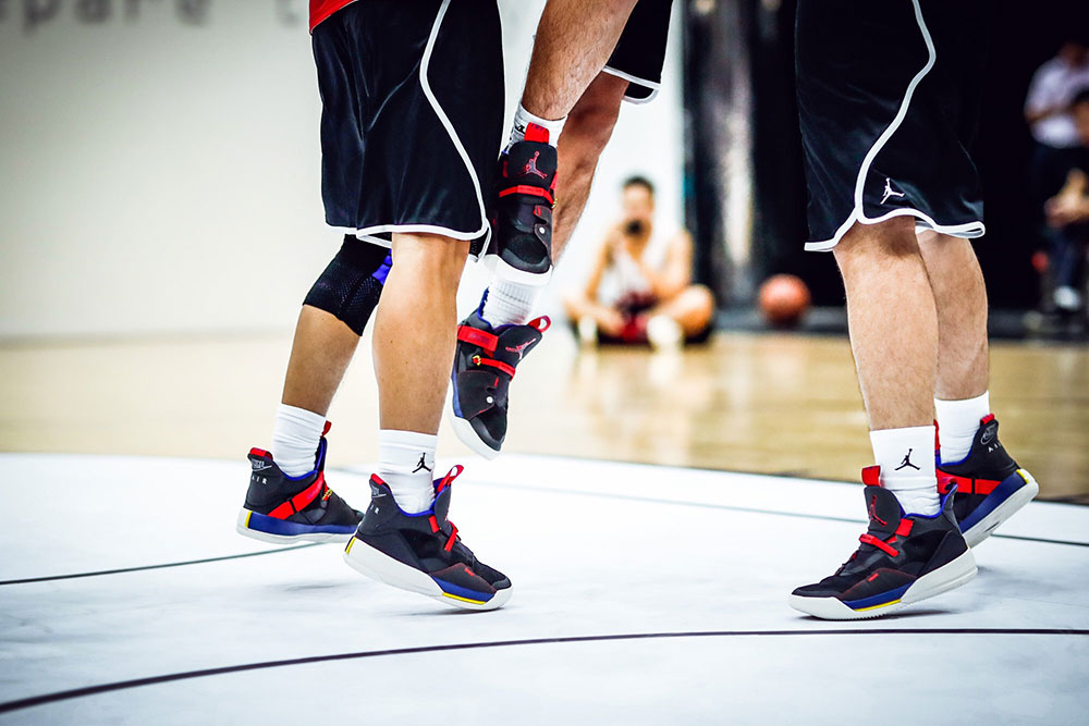 买一双评价比较好的鞋,airjordan经典黑红脚趾评测