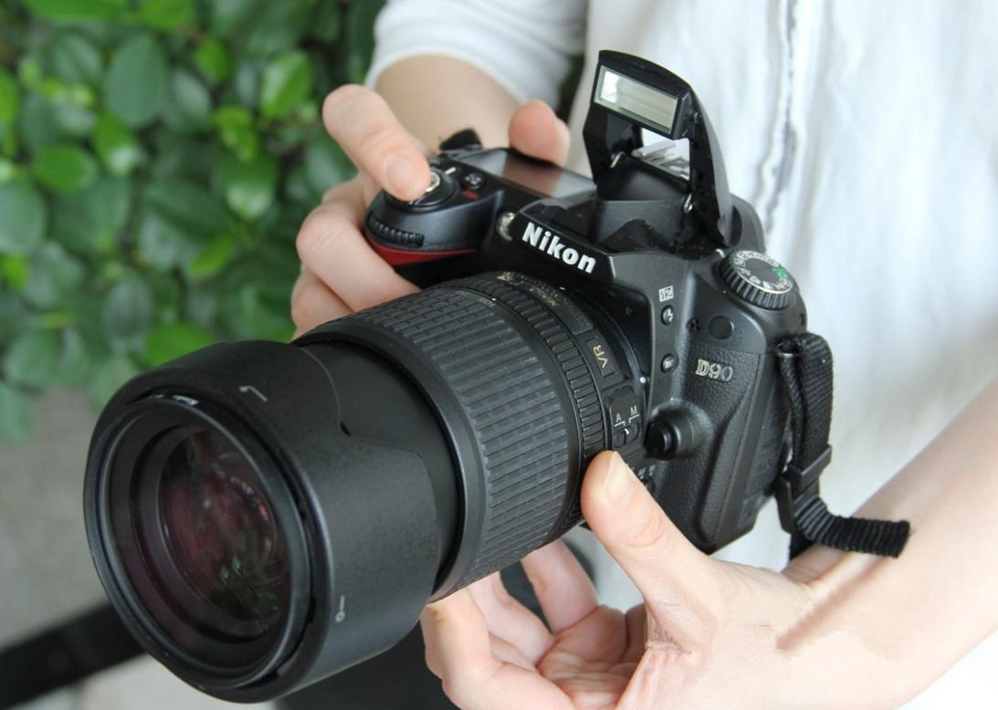 尼康d500停产了还值得买吗,尼康刚上市的入门单反