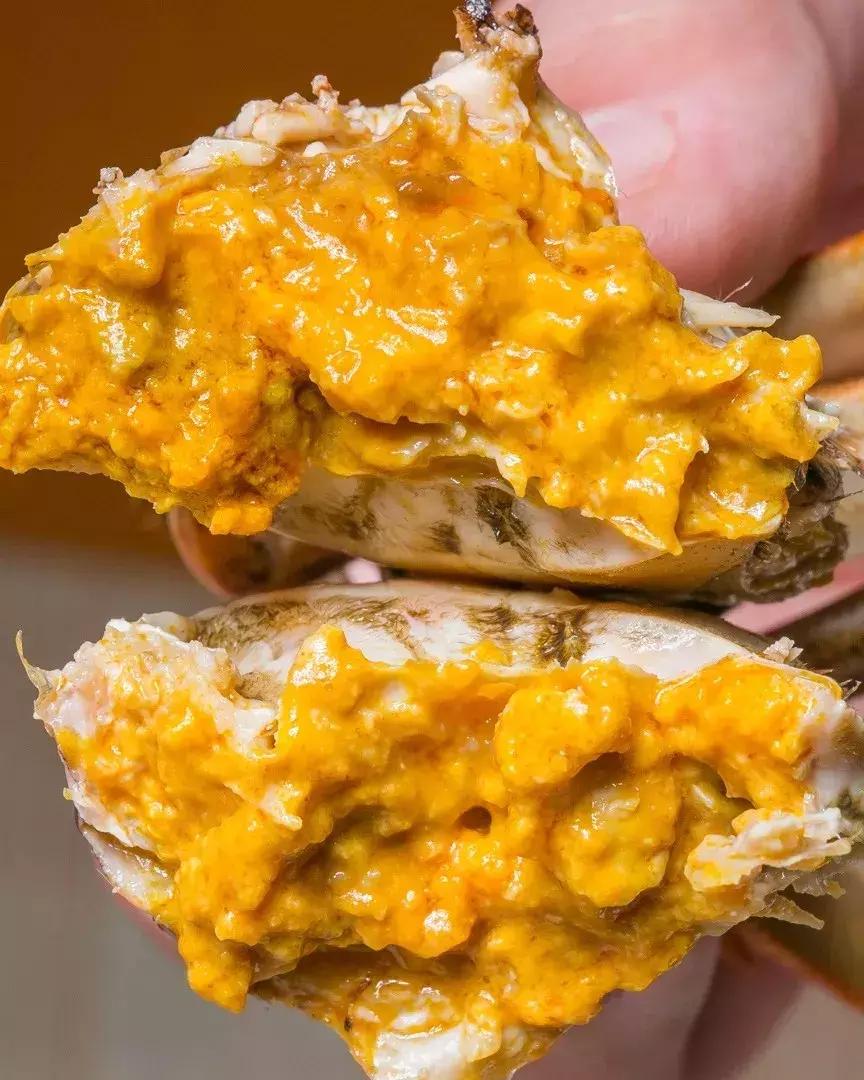 20道豪门蟹宴+梦幻火烈鸟甜品Show！大闸蟹畅吃只只爆膏！