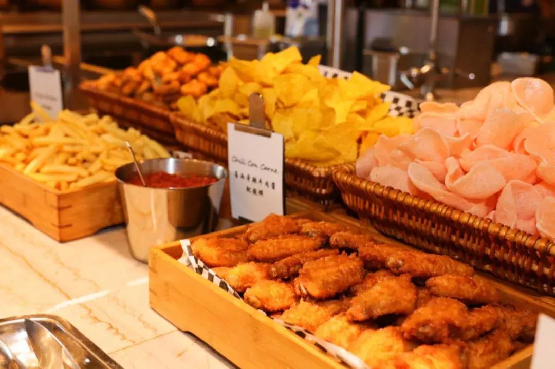 20道豪门蟹宴+梦幻火烈鸟甜品Show！大闸蟹畅吃只只爆膏！