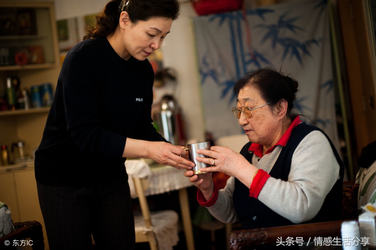 你跟你婆婆怎么相处的,跟婆婆有矛盾媳妇怎么跟婆婆沟通