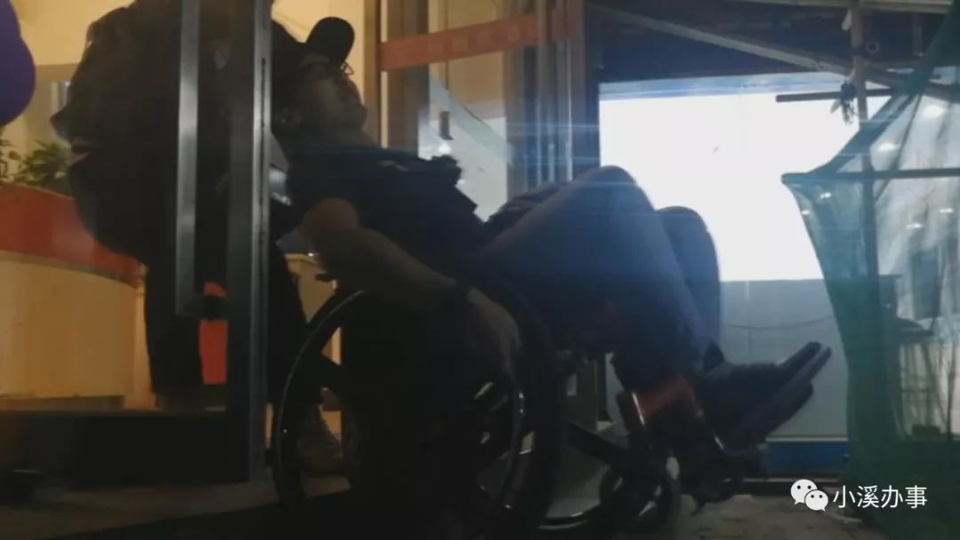 国庆假期，能否做到无障碍通行？老朋友带你一一体验！