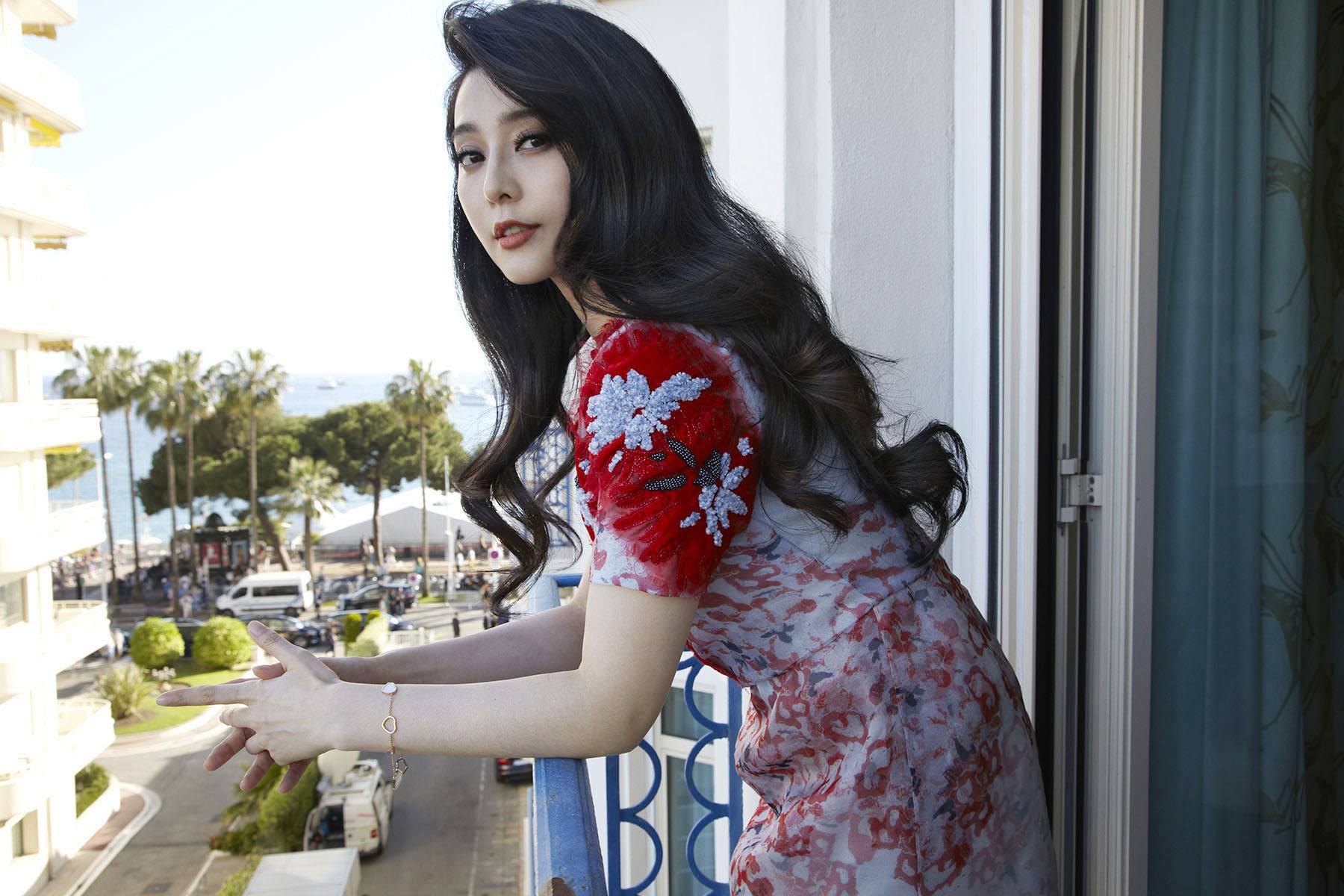 范冰冰共计缴纳8亿她交的上吗？