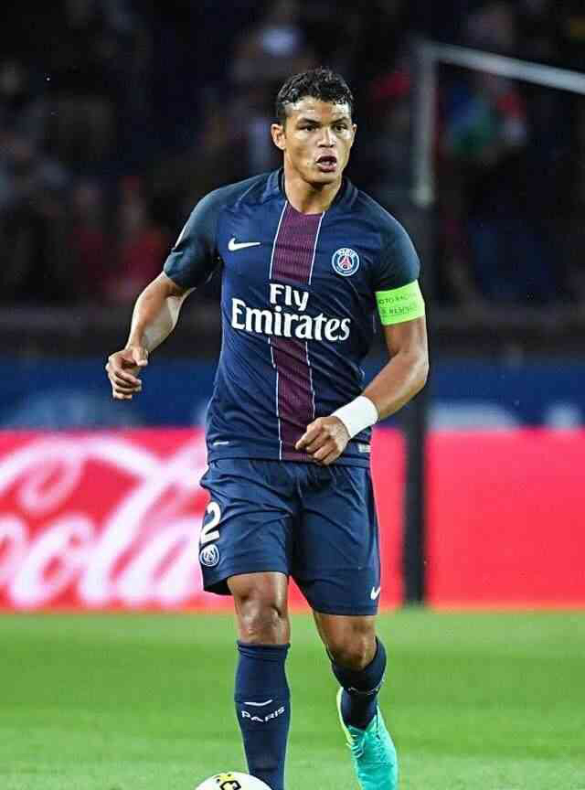 伊布评价心中最佳阵容,伊布入选过几次世界最佳阵容