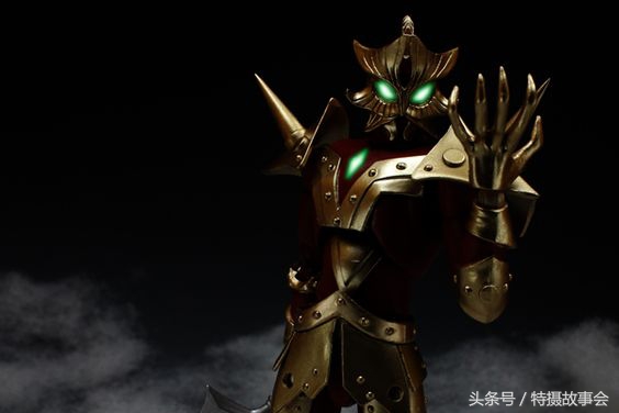 濂ョ壒鏇间笌鍋囧ゥ鐗规浖,鍋囧ゥ鐗规浖鐜╁叿瑙嗛