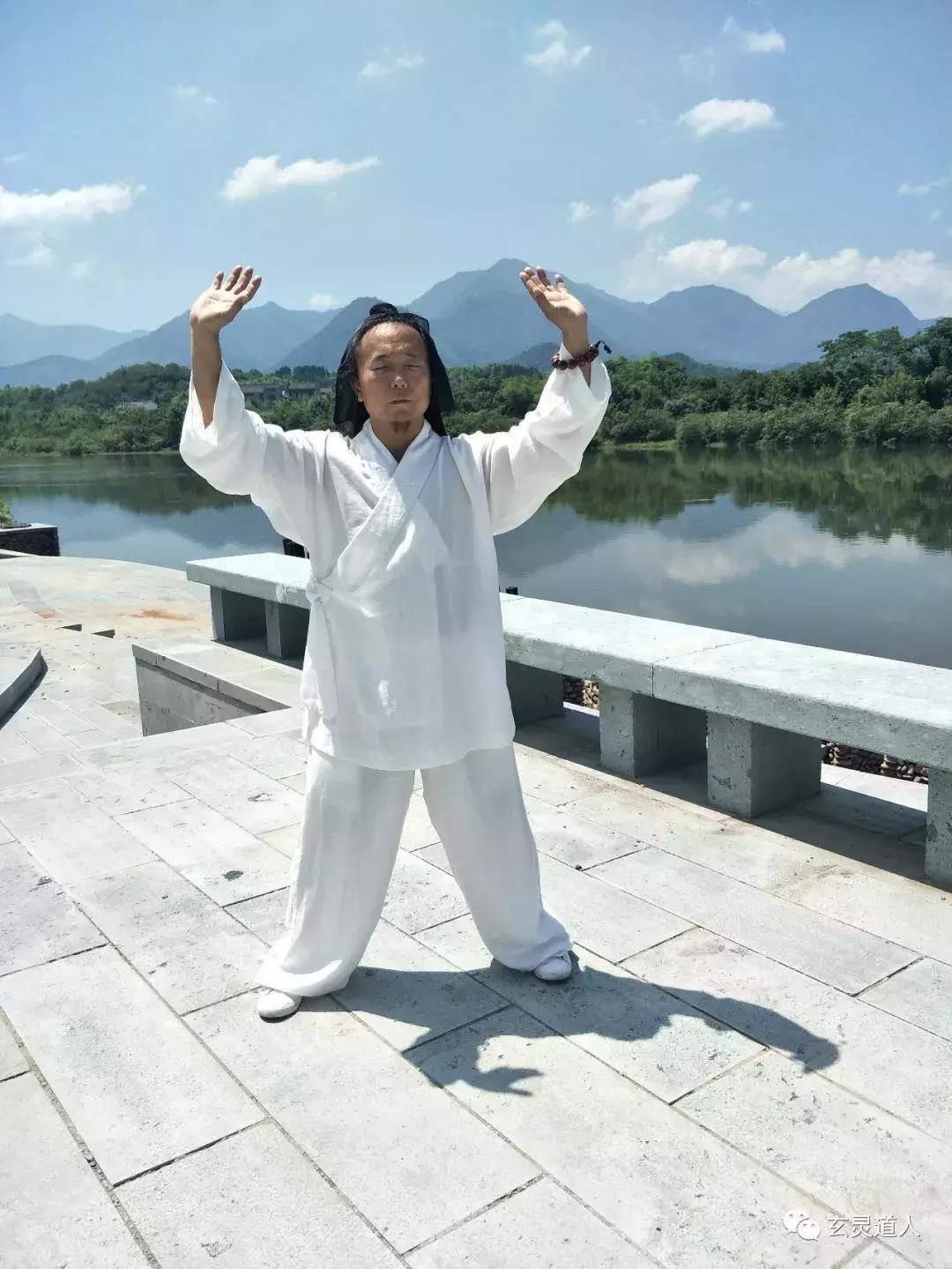 站桩治病的中医理论！