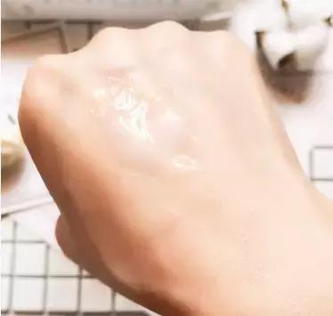 用了好几套的水乳,用过最好用的水乳干皮