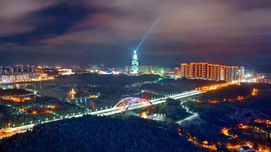 观山湖区成熟的商业圈,观山湖区商场